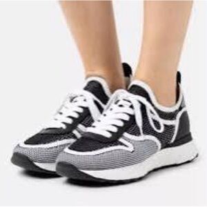 PAUL GREEN Maddox Black & White Sneakers US size 9/UK Size 6.5